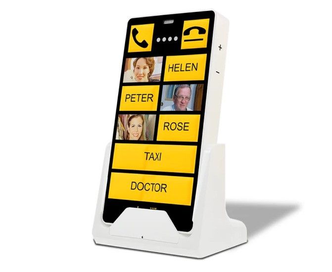 KISA phone with big buttons.