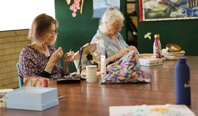 Quilting 2 women