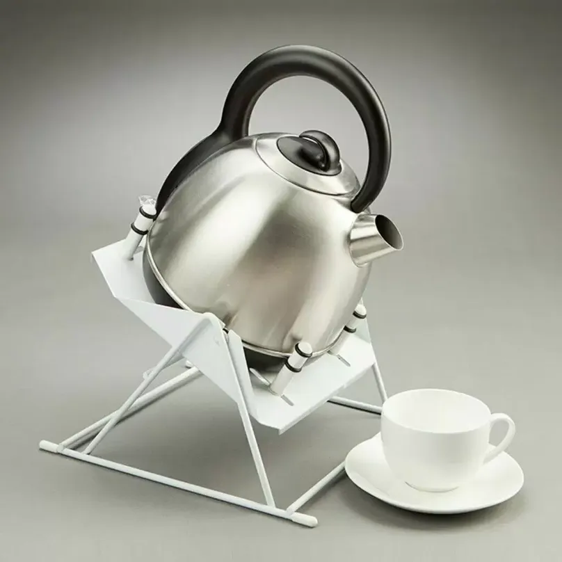Kettle tipper