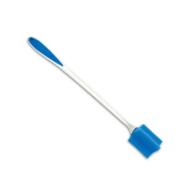 Long handle toe washer